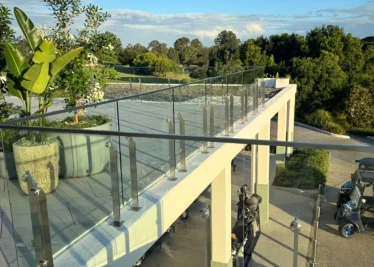Alubal featured 374x267 - Frameless Glass and Handrail Works for Indooroopilly Golf Club